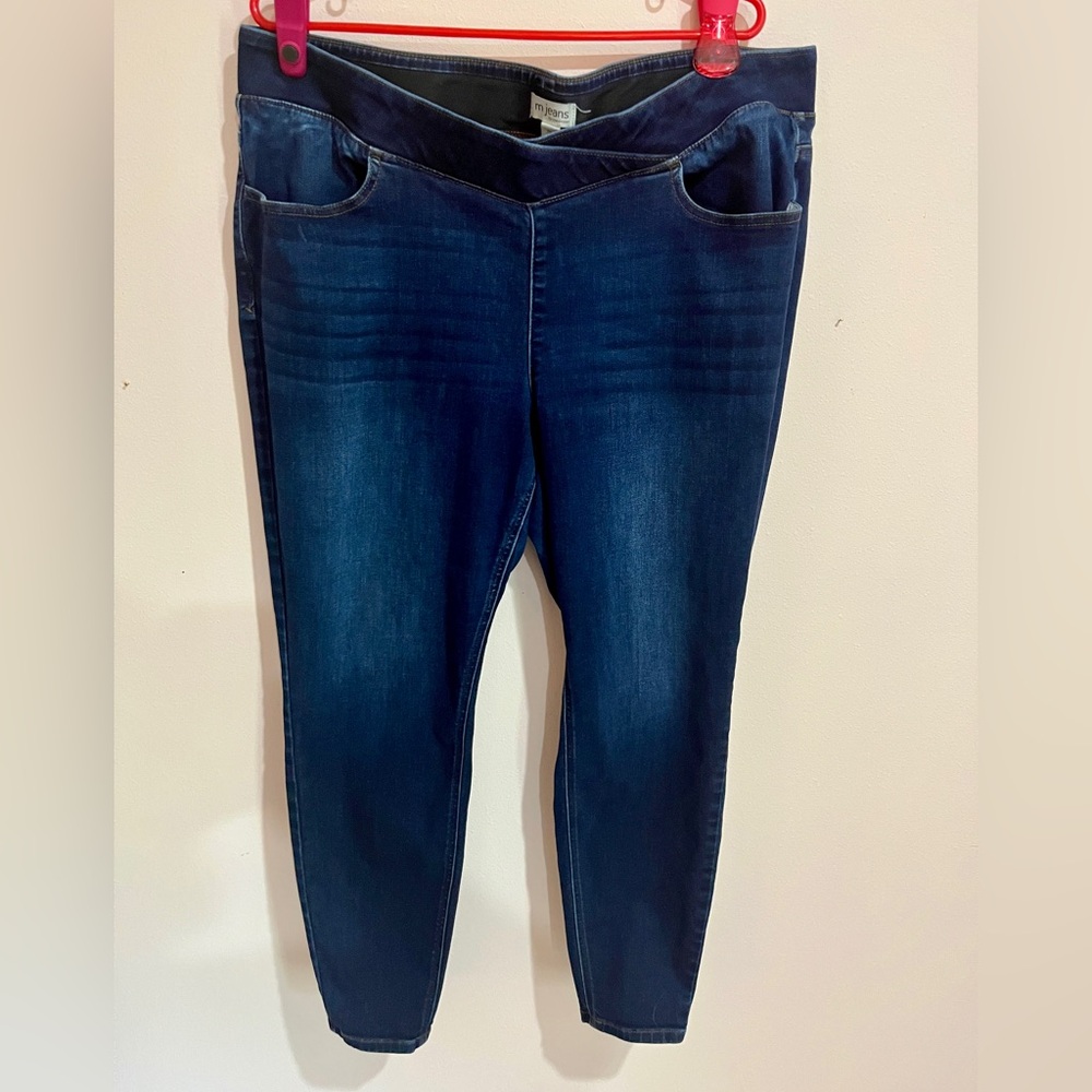 Maurices Plus Dark Blue Stretch Jeggings